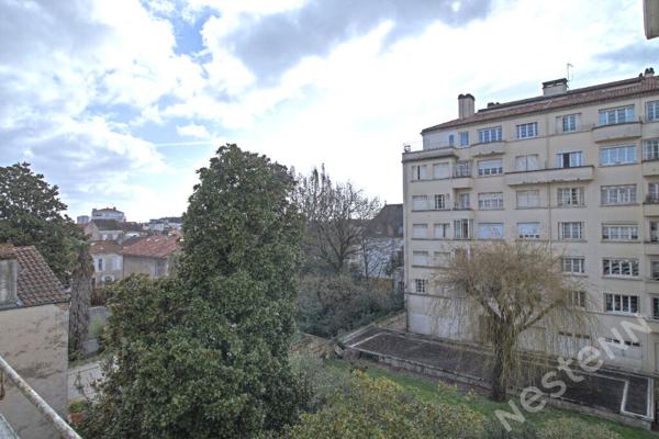 AGEN - Quartier Préfecture - Appartement T4 avec balcon et cave