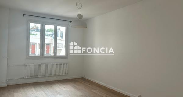 Location Appartement 3 pièces 54.34 m² - Paris 75016