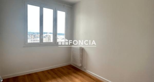 Location Appartement 3 pièces 54.34 m² - Paris 75016
