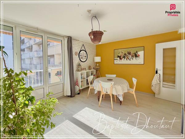 APPARTEMENT FAMILIAL T4/T5 DE 84 m²