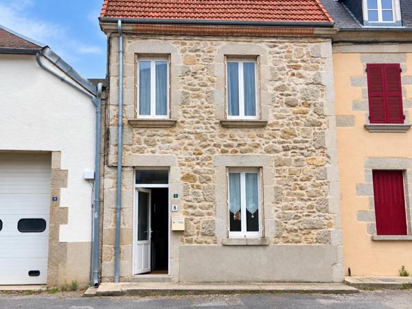 Charmante maison de ville avec jardin et annexe.