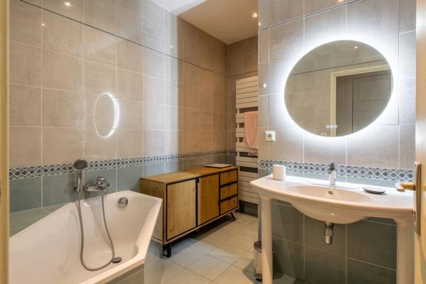 Lyon 1er – Rue de la Martinière – Appartement de caractère de 120 m² avec cave et grenier