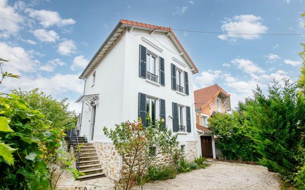 Maison à vendre    5 pièces • 114,63 m2 Chelles
