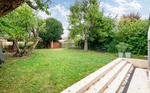 Maison à vendre    5 pièces • 114,63 m2 Chelles