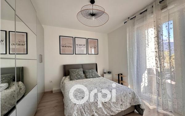 Appartement à vendre    2 pièces • 41,68 m2 Crolles