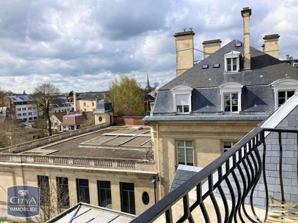 Appartement à louer 3 pièces 73.69m² Arras (62000)