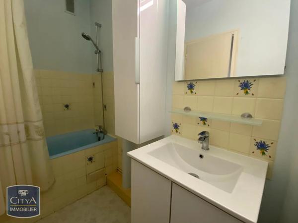 Appartement à louer 3 pièces 61.08m² Le Mans (72000)