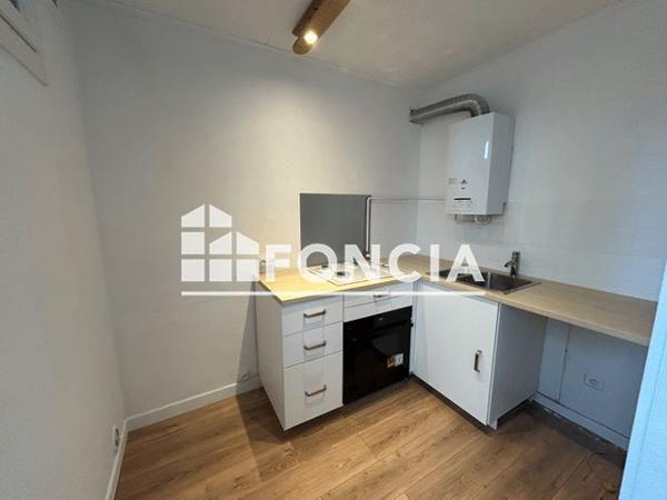 Location Appartement 3 pièces 45.4 m² - Bagnols-sur-ceze 30200