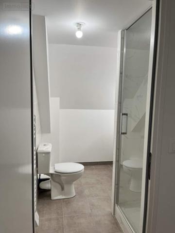 Maison à louer à Luynes dans l'Indre-et-Loire (37230), ref : 999/3594   
LUYNES