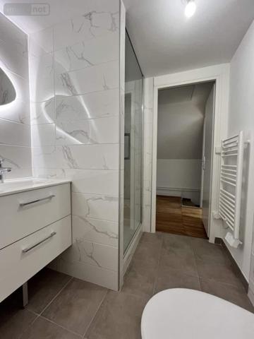 Maison à louer à Luynes dans l'Indre-et-Loire (37230), ref : 999/3594   
LUYNES