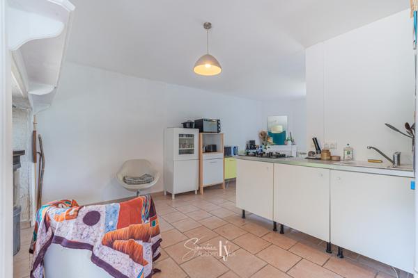 Maison
         5 pièces
        - 110 m² Exclusivité 129 900 € *