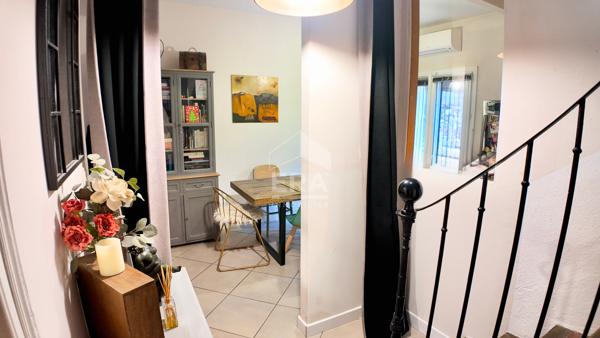 Perpignan centre : Maison de ville 5 pièces, 4 chambres et extérieur à vendre