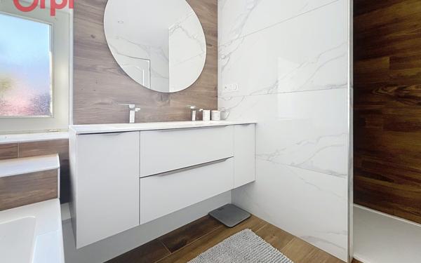 Maison à vendre    4 pièces •  Talmont-Saint-Hilaire