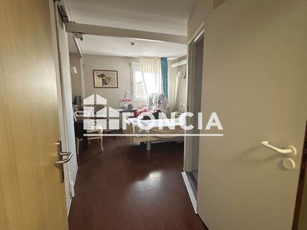 À vendre Studio 19.6 m² - Jonzac 17500