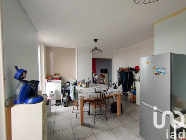 Appartement 2 pièces de 45 m² à Varennes-sur-Allier (03150)