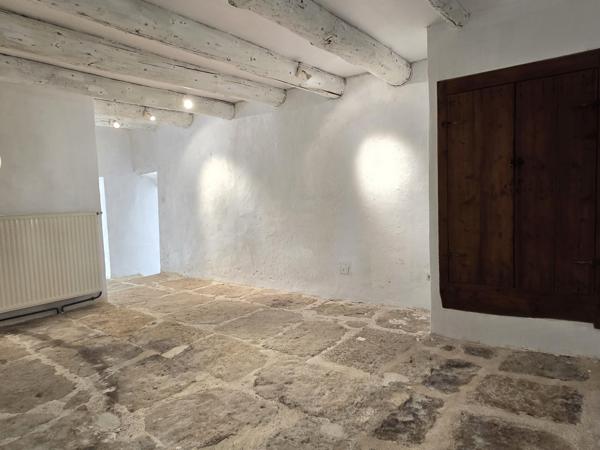 Authentique mas du 18ᵉ à Gordes avec piscine et vue panoramique