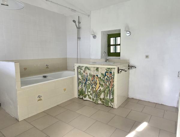 Authentique mas du 18ᵉ à Gordes avec piscine et vue panoramique