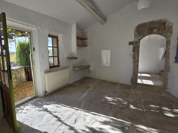 Authentique mas du 18ᵉ à Gordes avec piscine et vue panoramique