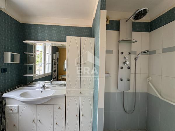 Maison familiale 4 chambres + 1 bureau - Jardin à Niort