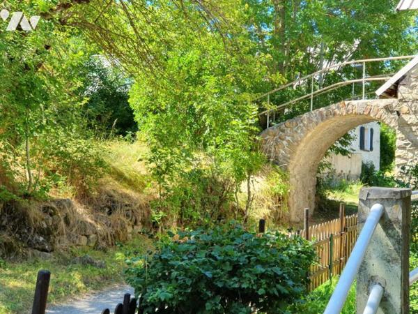 Vente ferme rénovée sur la commune de SEYNE