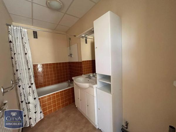 Appartement à louer 2 pièces 46.03m²