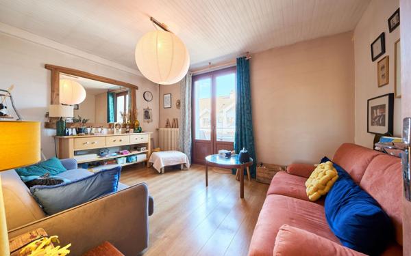 Appartement à vendre    3 pièces • 69,96 m2 Annecy