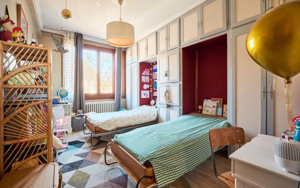 Appartement à vendre    3 pièces • 69,96 m2 Annecy