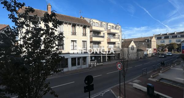 Location Studio 22.02 m² - Croissy-sur-seine 78290
