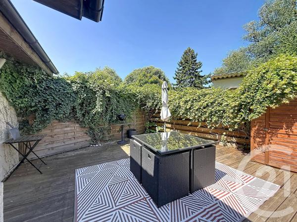 Appartement F3 à vendre  3 pièces - 73 m 2   DIJON  - 21