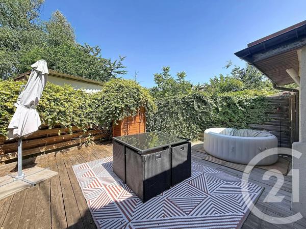 Appartement F3 à vendre  3 pièces - 73 m 2   DIJON  - 21