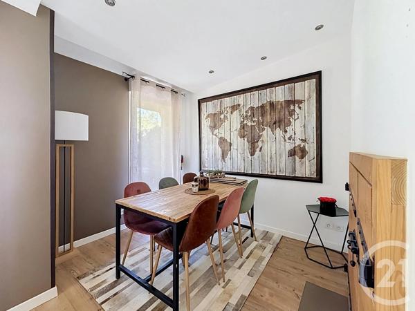 Appartement F3 à vendre  3 pièces - 73 m 2   DIJON  - 21