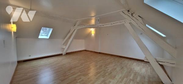 CHARMANTE MAISON ANCIENNE