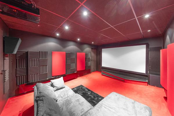 Propriété d'exception de 410 m² avec piscine à Chalon-sur-Saône
