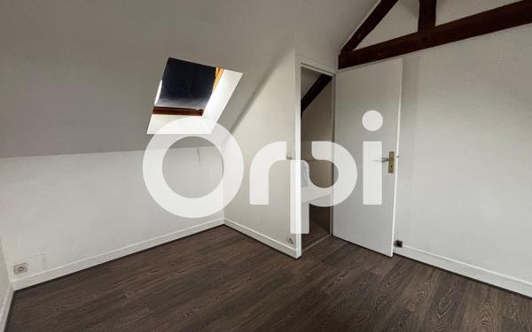 Maison à louer    3 pièces •  Barbery