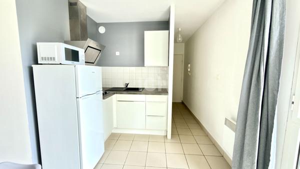 NANTES SAINT-CLEMENT/PREFECTURE A VENDRE TYPE 4 EN DUPLEX AU CALME