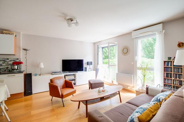 NANTES SAINT-CLEMENT/PREFECTURE A VENDRE TYPE 4 EN DUPLEX AU CALME