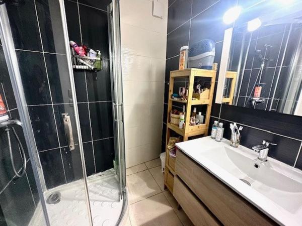 FROUZINS - Bel appartement T3, idéalement situé