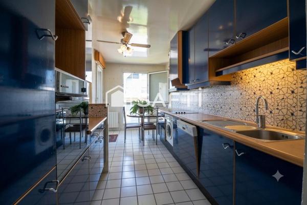 T5 - 105m5 - Séjour double - 3 chambres - 2 box en sous-sol