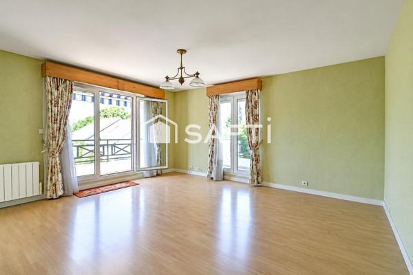 T5 - 105m5 - Séjour double - 3 chambres - 2 box en sous-sol