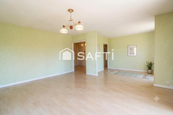 T5 - 105m5 - Séjour double - 3 chambres - 2 box en sous-sol