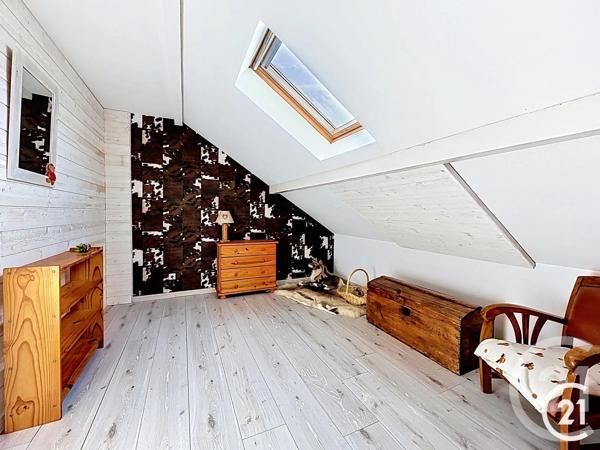 Maison à vendre  7 pièces - 198 m 2   LOUGRES  - 25