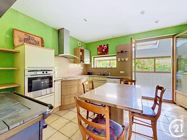 Maison à vendre  7 pièces - 198 m 2   LOUGRES  - 25