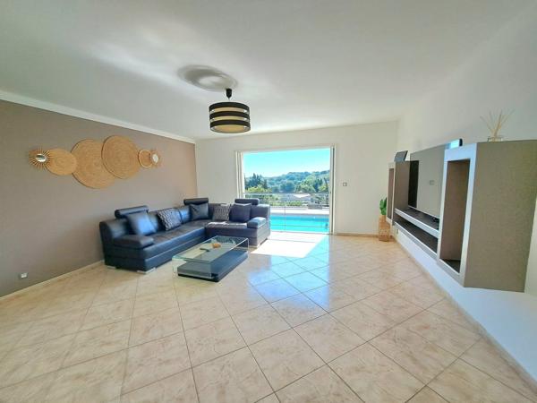 Maison de plain pied 5 chambres, piscine, sans vis-à-vis, terrain 5540 m2 à SAN NICOLAO (HAUTE CORSE)