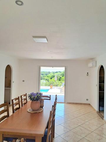 Maison de plain pied 5 chambres, piscine, sans vis-à-vis, terrain 5540 m2 à SAN NICOLAO (HAUTE CORSE)