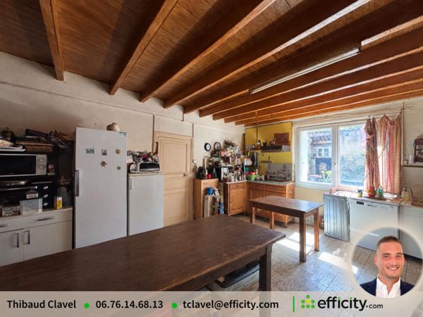 Maison
         5 pièces
        - 142 m² 129 900 € *