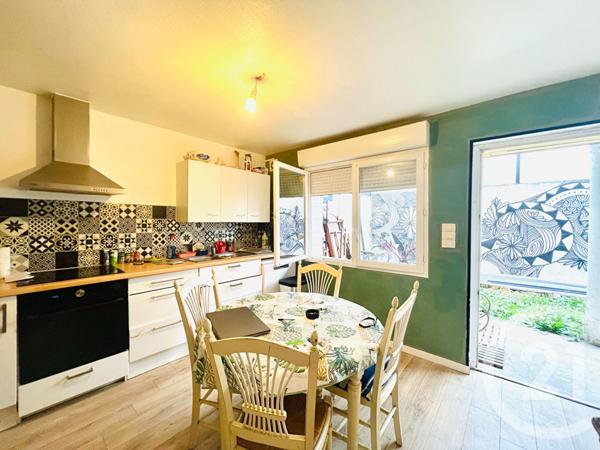 Immeuble à vendre  162 m2 HALLENNES LEZ HAUBOURDIN - 59