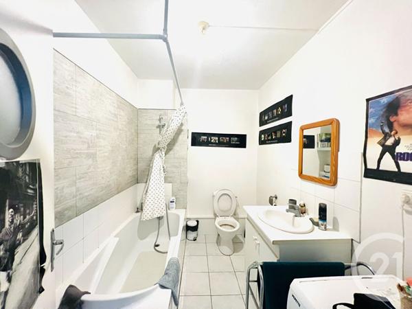 Immeuble à vendre  162 m2 HALLENNES LEZ HAUBOURDIN - 59