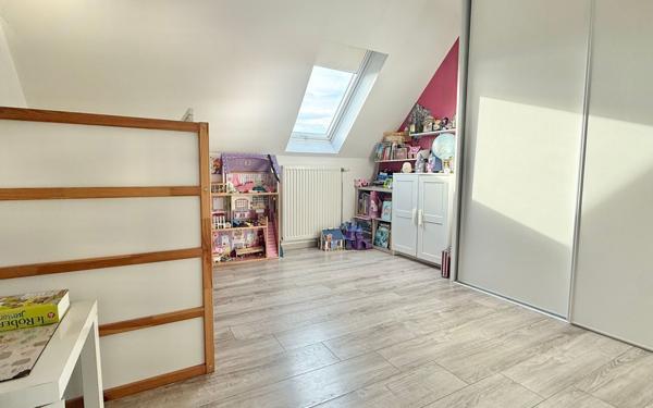 Maison à vendre    5 pièces • 97,01 m2 Chilly-Mazarin