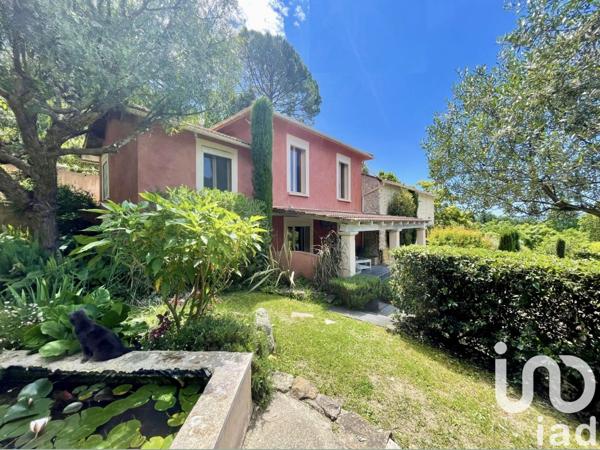 Maison à vendre 6 pièces 191 m² Grasse