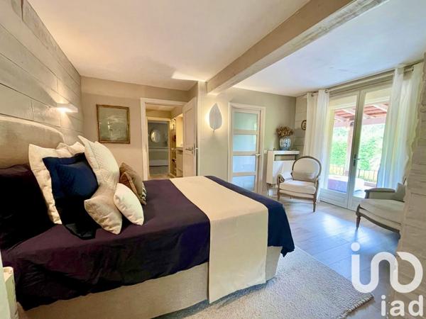 Maison à vendre 6 pièces 191 m² Grasse